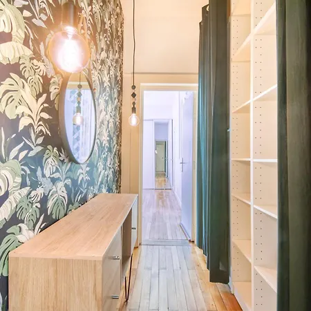 Le Solaris, Free Parking, 10 Min Sncf Station