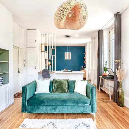 Le Solaris, Free Parking, 10 Min Sncf Station アンジェ