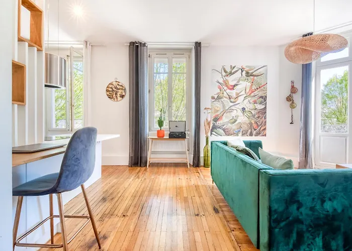 Le Solaris, Free Parking, 10 Min Sncf Station *